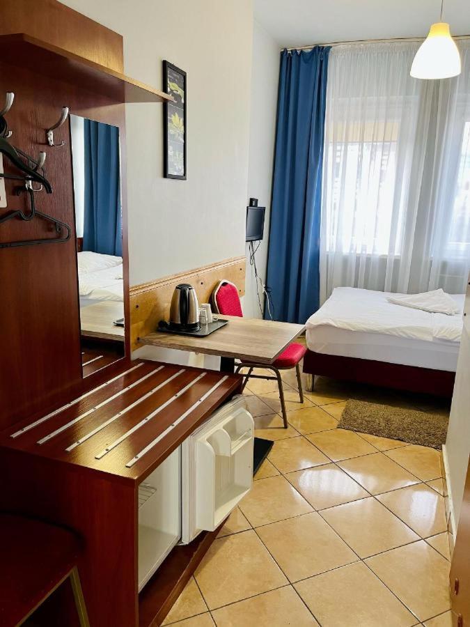 Hotel Elda Бидгощ Екстер'єр фото